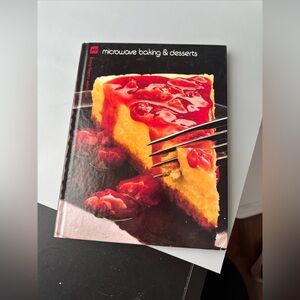 Microwave Baking & Desserts vintage cookbook